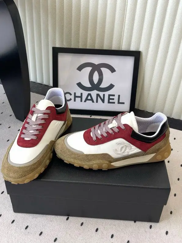 Chanel Кросівки жіночі — Фото 5