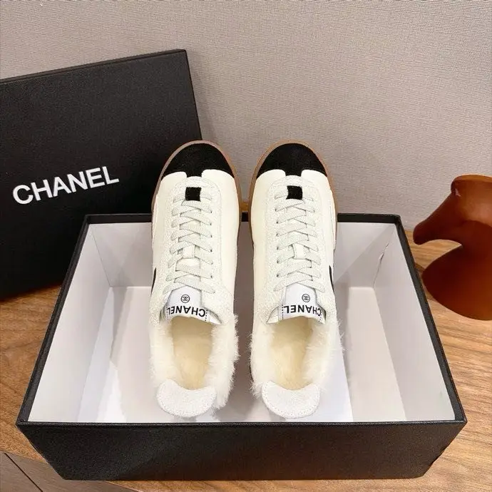 Chanel Кросівки жіночі — Фото 5