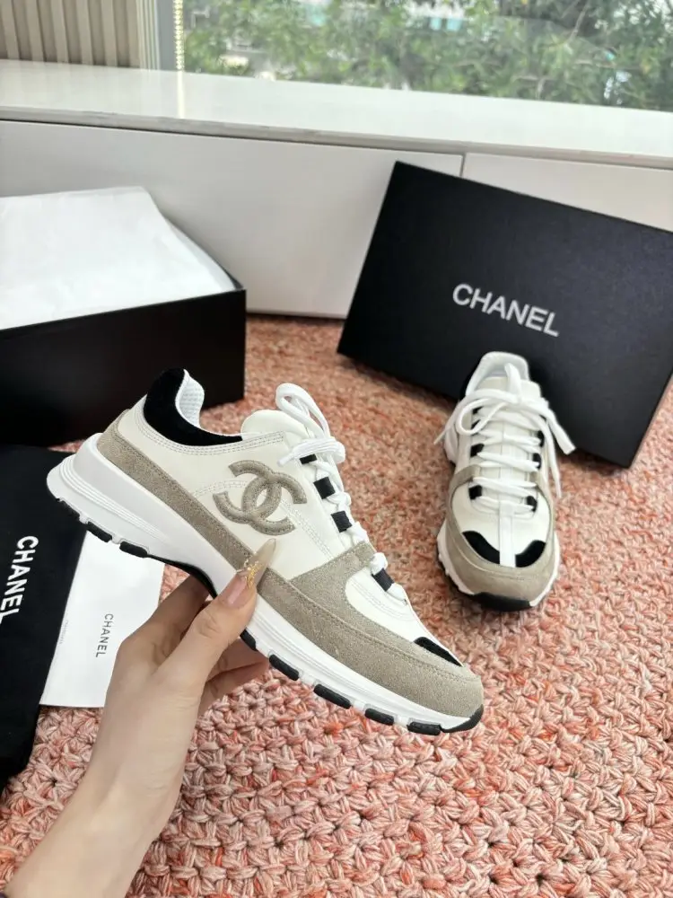 Chanel Кроссовки женские — Фото 5