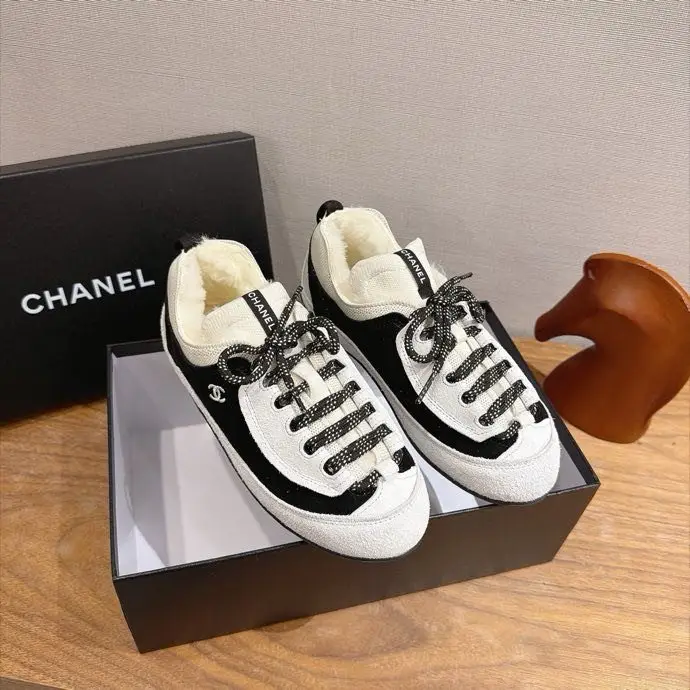 Chanel Sneakers women's — Photo 5