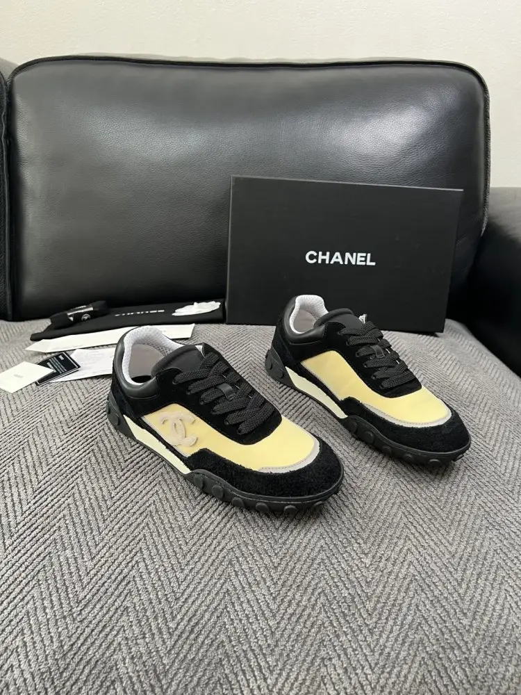 Chanel — Кросівки
