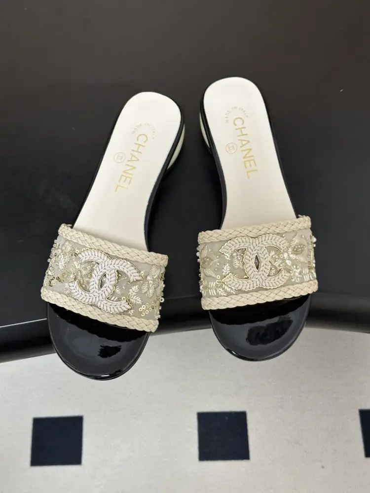 Chanel Step-ins women's — Photo 2