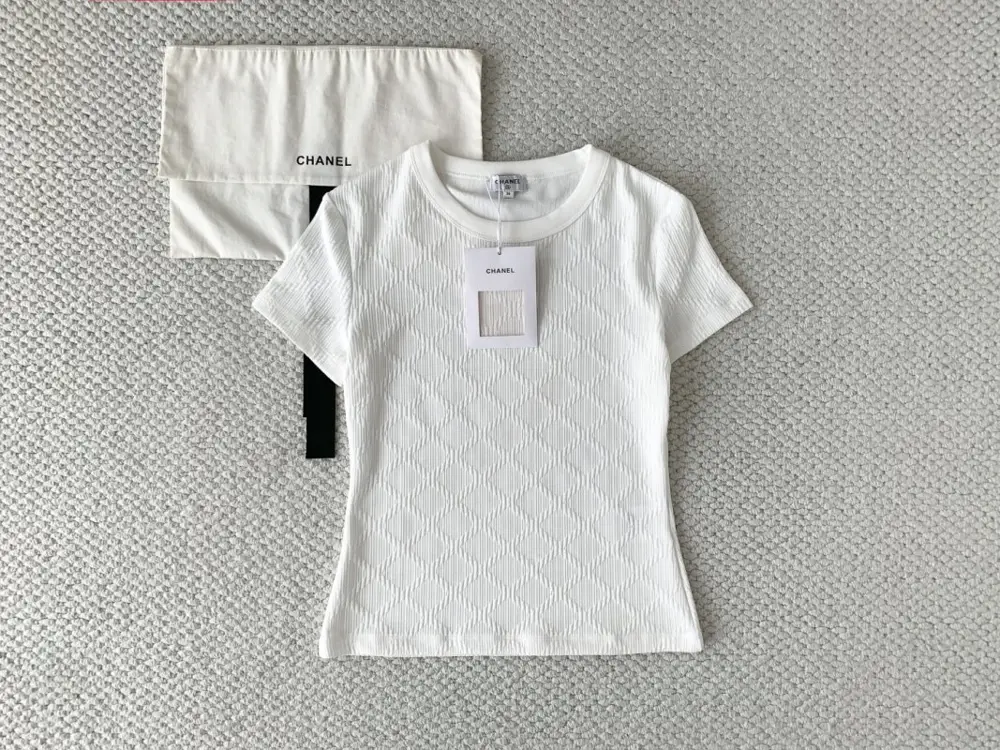 Chanel — T-shirt women's