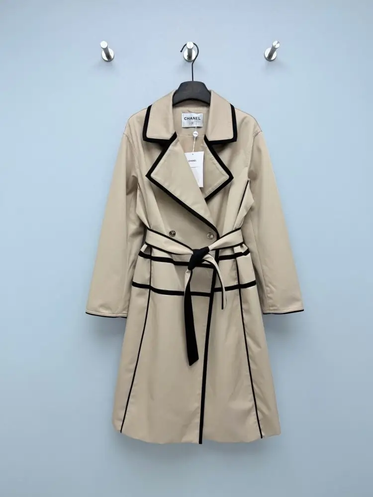 Chanel — Тренч хаки средней длины