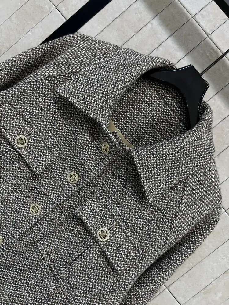 Chanel Tweed jacket from lapels women's — Photo 2