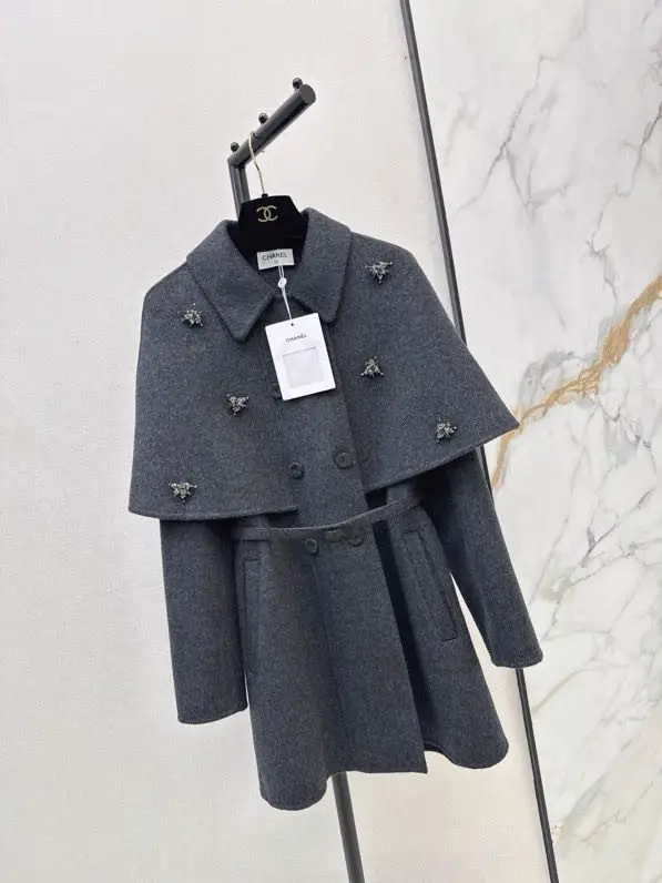 Chanel Двухсекционный шерстяной плащ-накидка — Фото 2