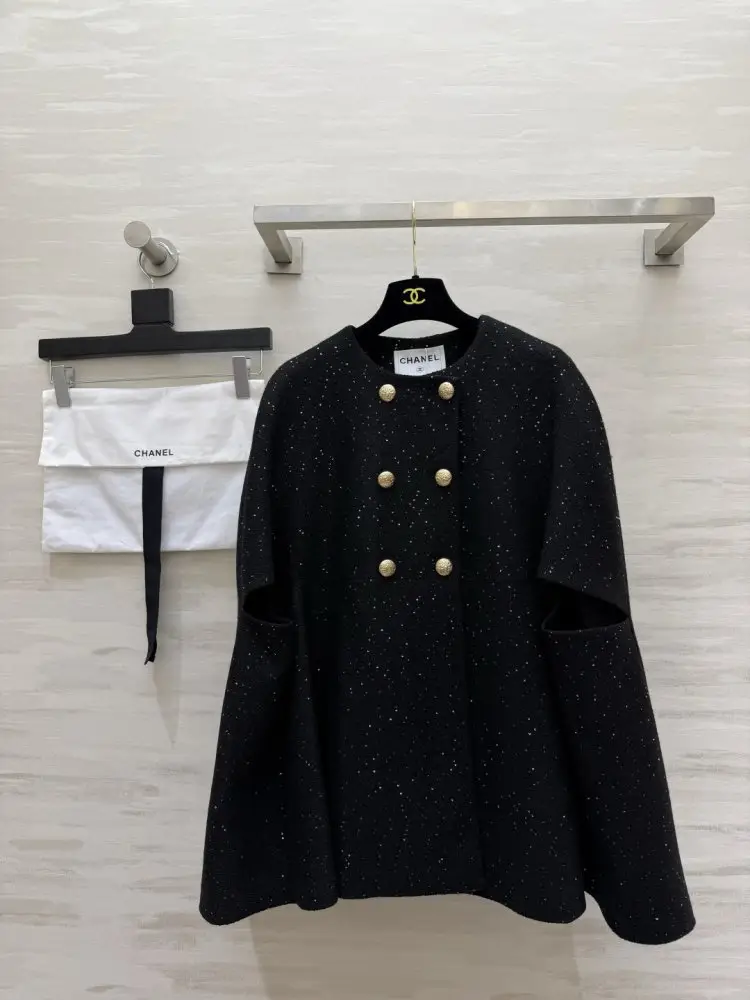 Chanel — Женская твидовая накидка