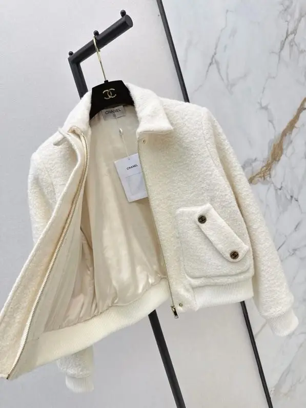 Chanel Жіноча вовняна куртка-тедді — Фото 2