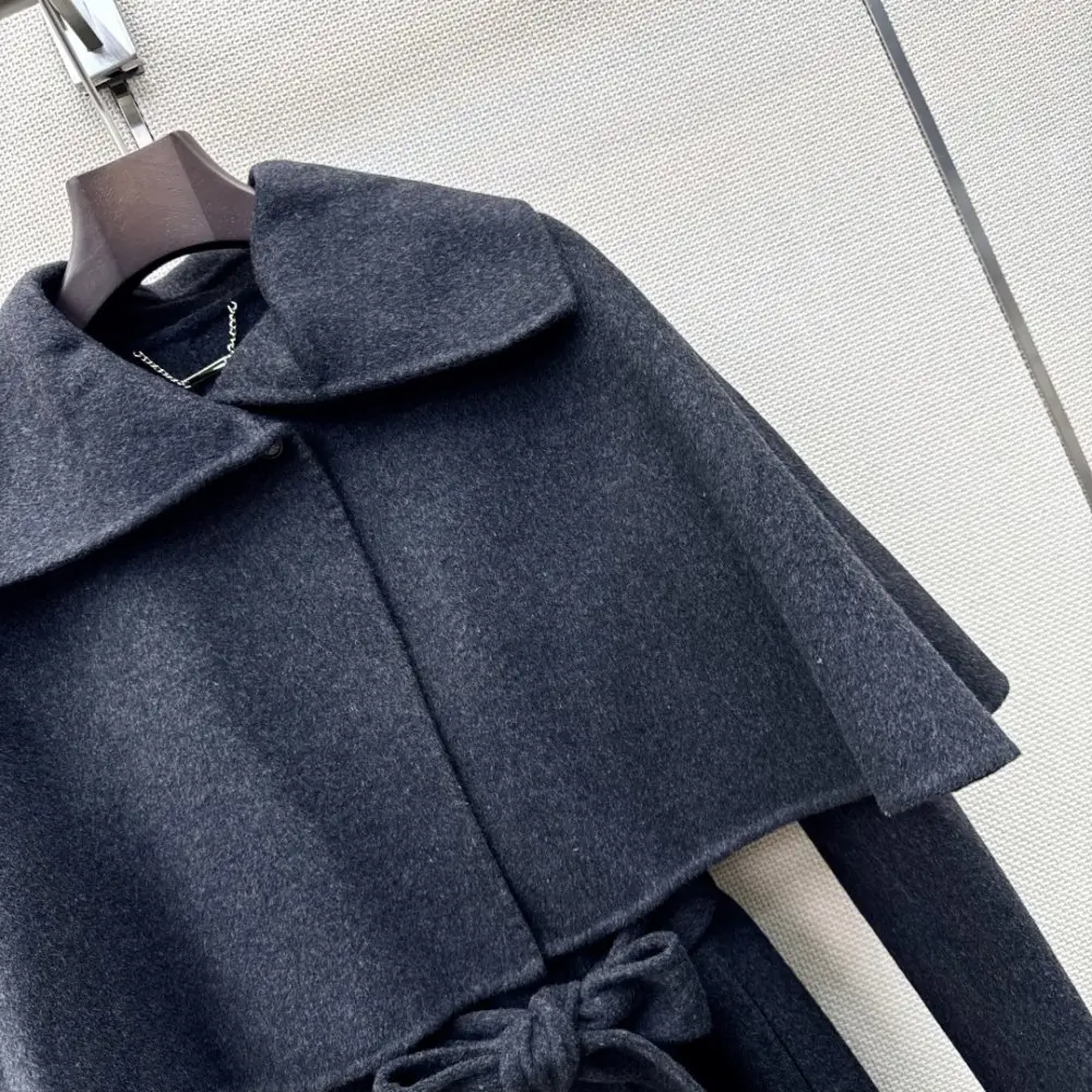 Chanel Wool coat and cloak-cape — Photo 5