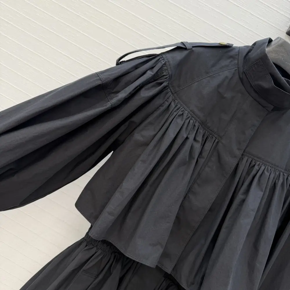 Chloe Trench female — Photo 3