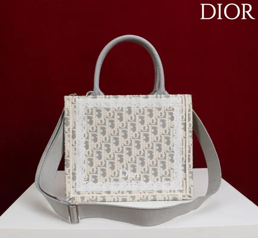 Christian Dior — A bag Dior Book Tote of collection Dioriviera 26 cm