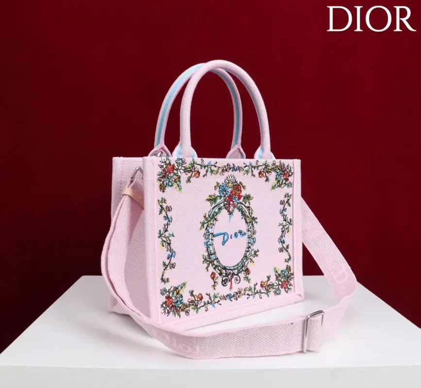 Christian Dior A bag Dior Book Tote of collection Dioriviera 26 cm — Photo 2