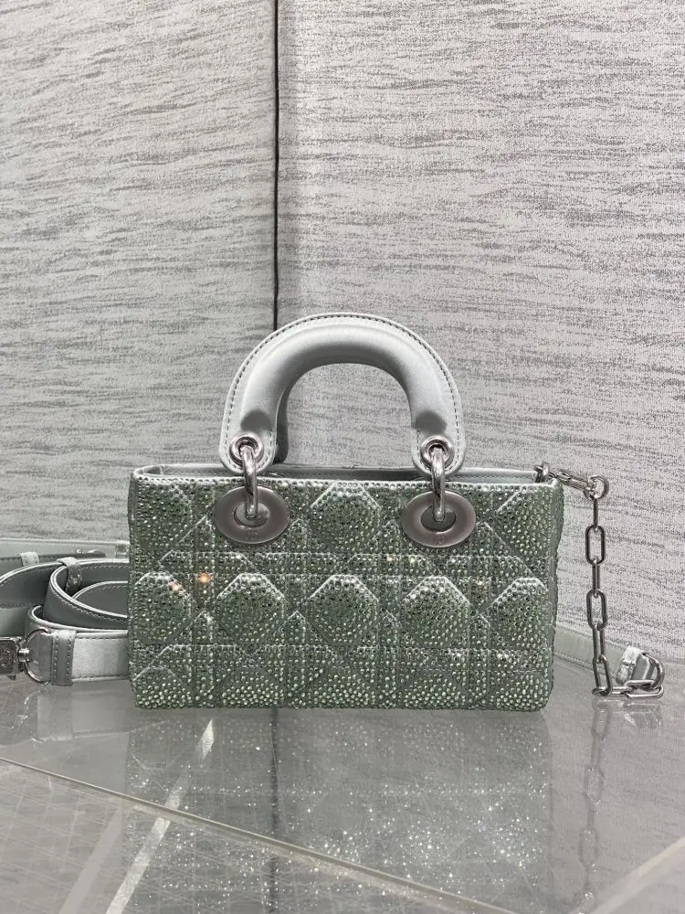 Christian Dior A bag Dior Lady D-Joy 19 cm decorated кристалами — Photo 5
