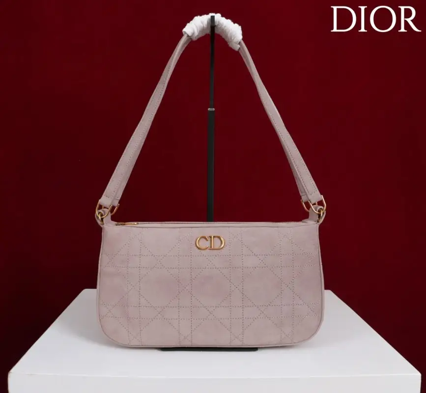 Christian Dior — Сумка Dior Miss Caro 26 см з м'якої шкіри