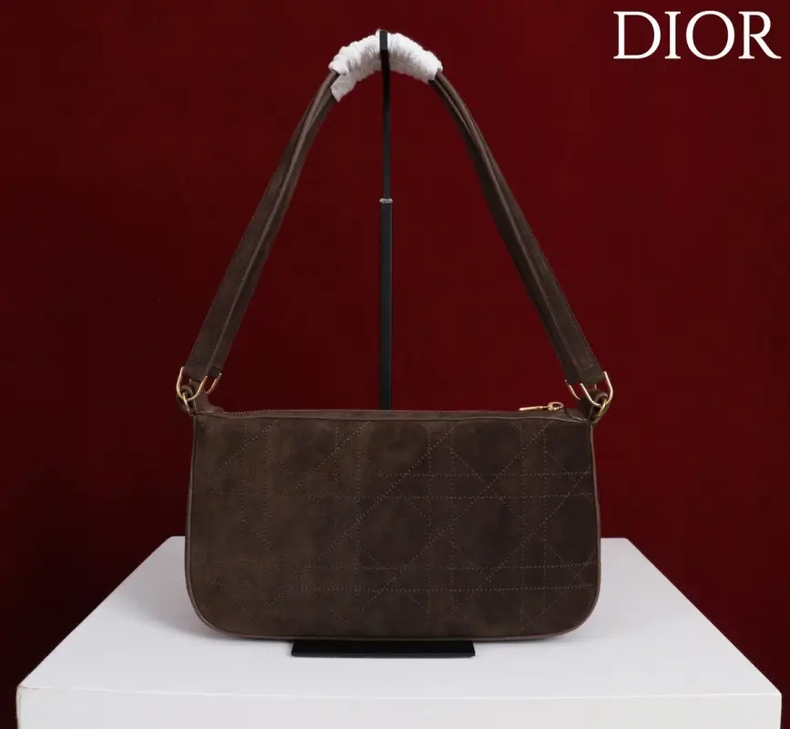 Christian Dior A bag Dior Miss Caro 26 cm of soft skin — Photo 3