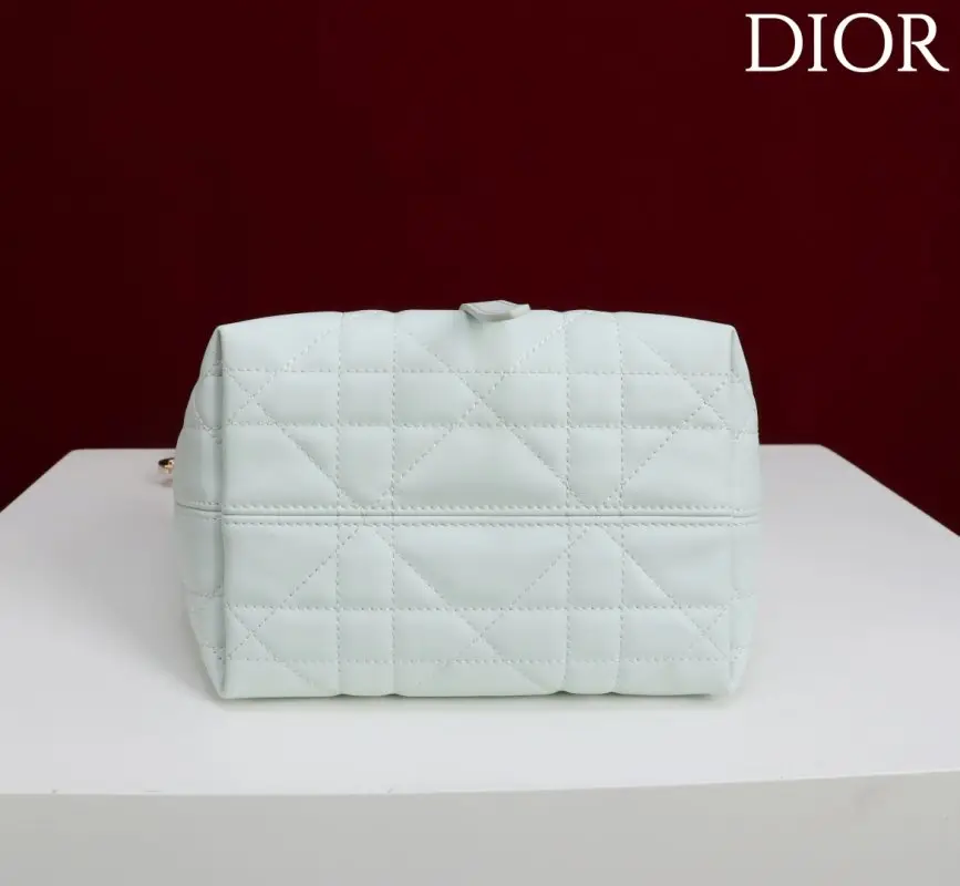 Christian Dior A bag Dior Toujours Small 16 cm — Photo 5