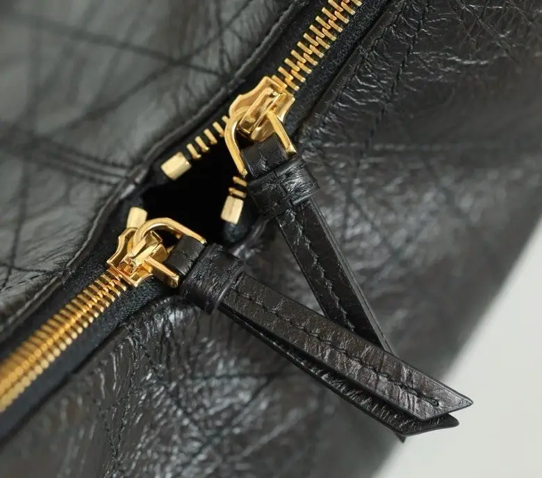 Christian Dior A bag Flat Macrocannage Medium 28 cm at veal skin — Photo 2