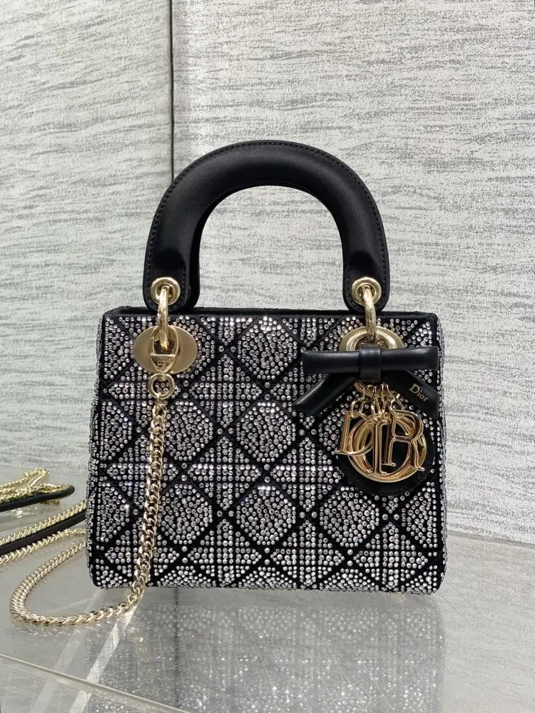 Christian Dior A bag Lady Dior 17 cm decorated кристалами — Photo 2