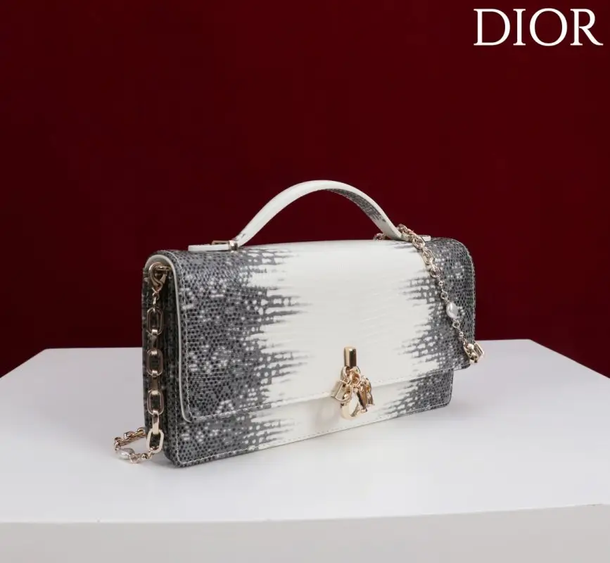 Christian Dior Сумка Lady Dior Flap Chain Clutch 21 см — Фото 2