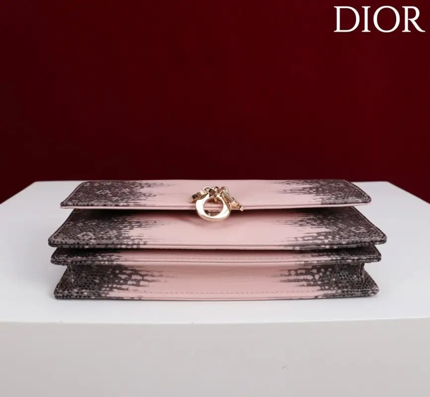 Christian Dior Сумка Lady Dior Flap Chain Clutch 21 см — Фото 4