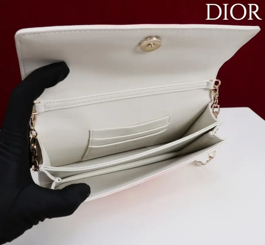 Christian Dior Сумка Lady Dior Flap Chain Clutch 21 см — Фото 5