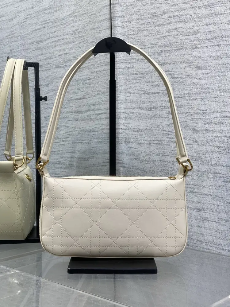 Christian Dior A bag Miss Caro Diorling 26 cm — Photo 3