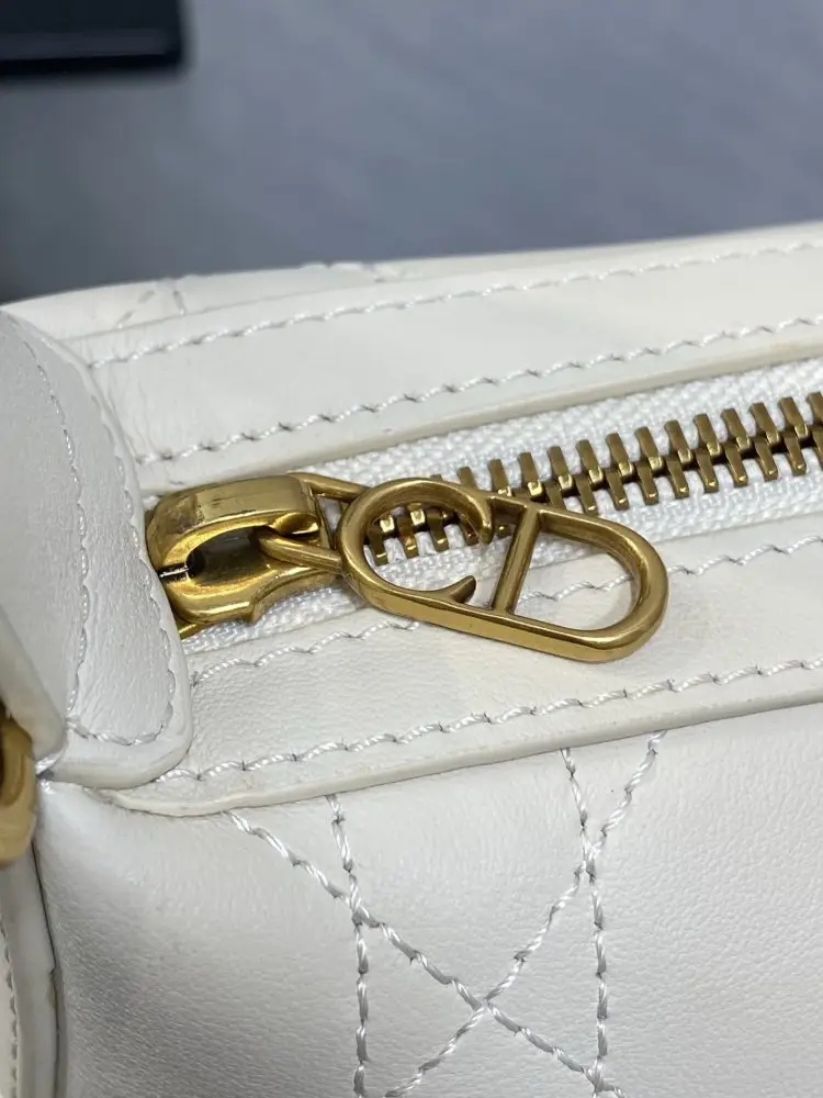 Christian Dior A bag Miss Caro Diorling 26 cm — Photo 4