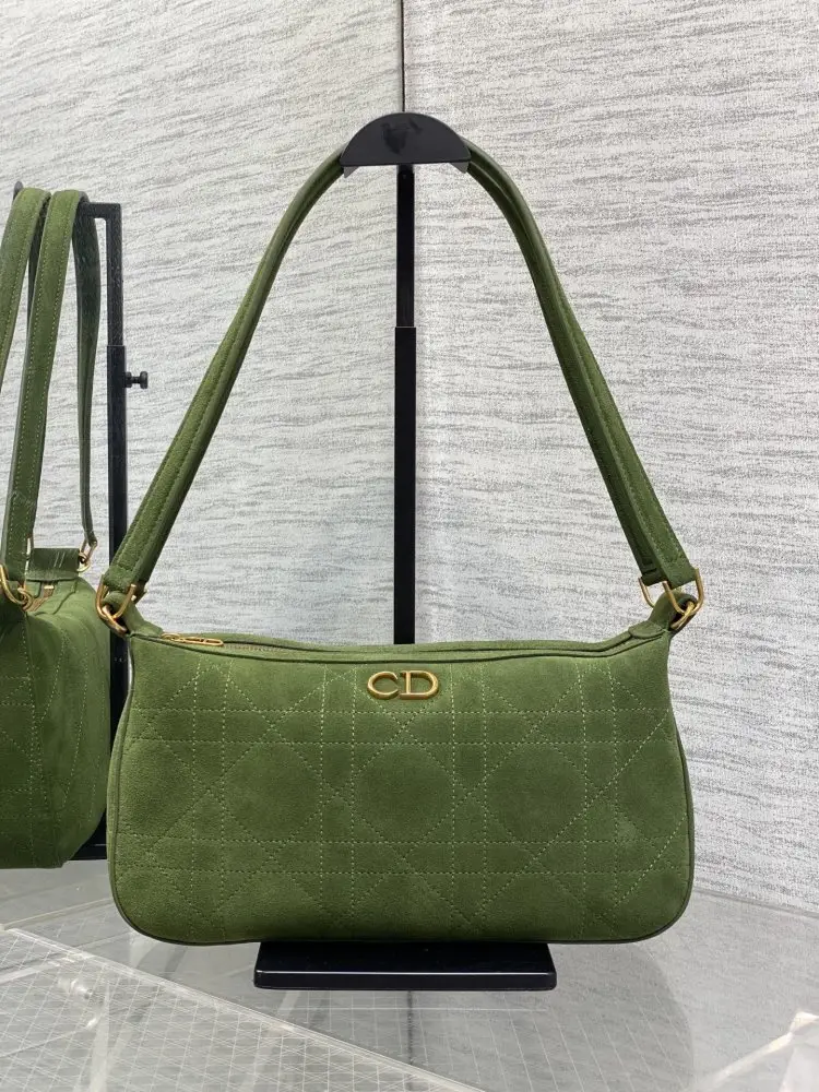 Christian Dior — Сумка Miss Caro Diorling 30 см