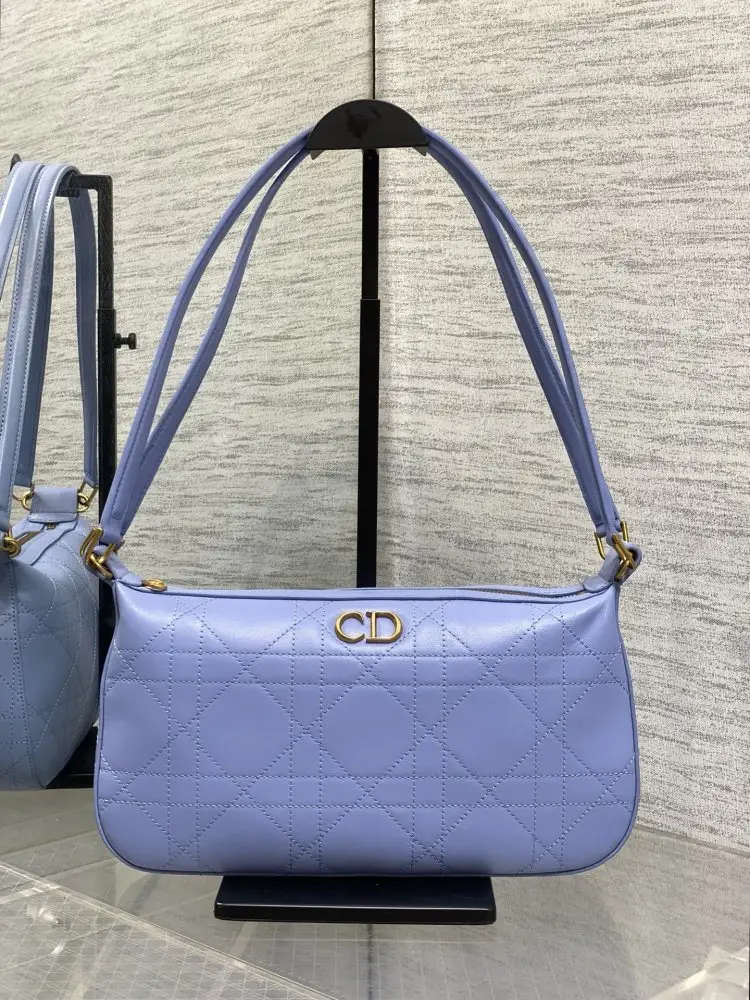 Christian Dior — Сумка Miss Caro Diorling 30 см