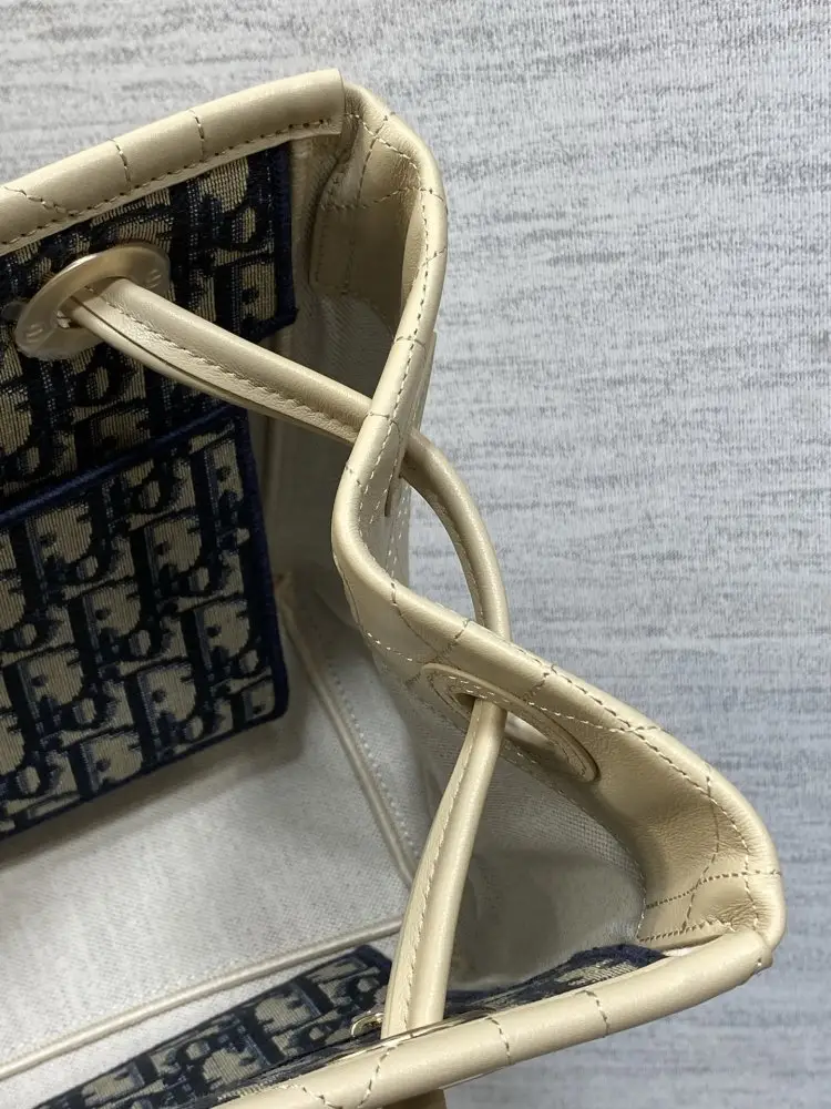 Christian Dior A bag тоут 27 cm of veal skin — Photo 3