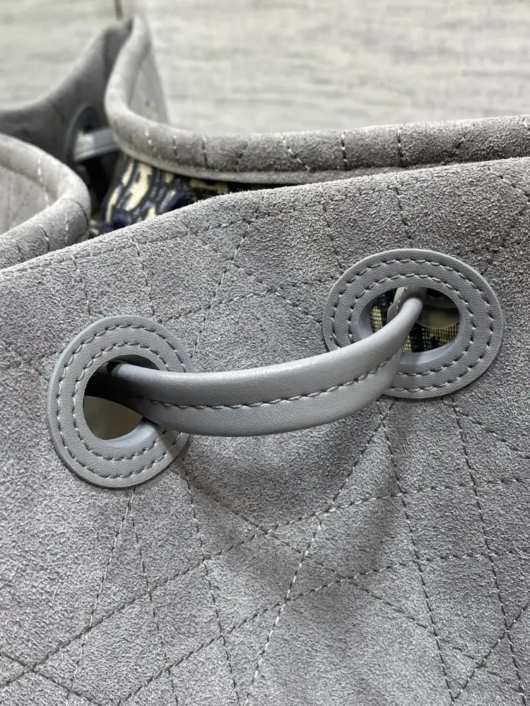 Christian Dior A bag тоут 37 cm of suede — Photo 5