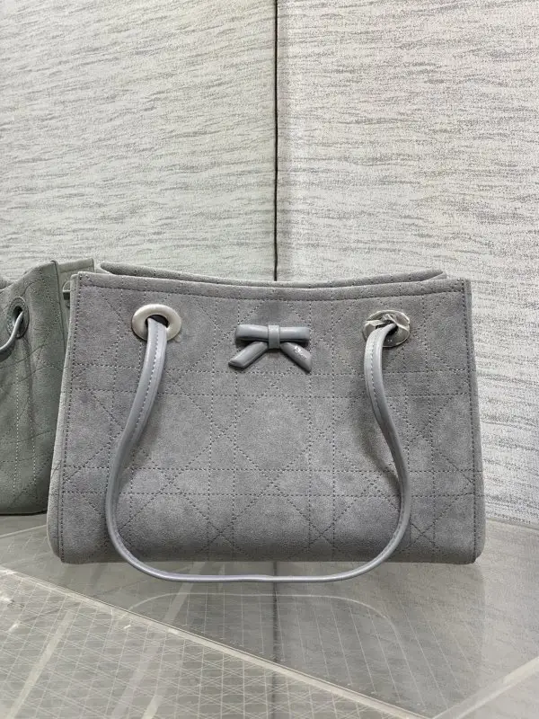Christian Dior — Сумка тоут Dior Promenade 27 см