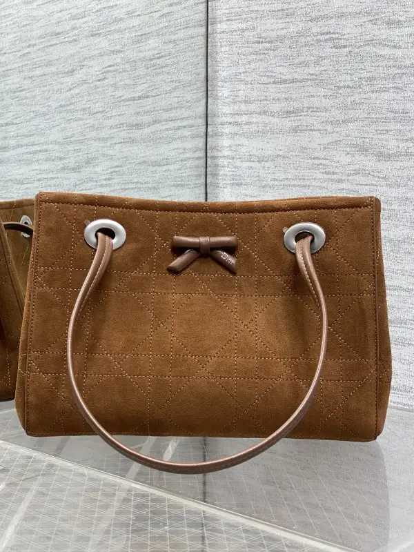Christian Dior — Сумка тоут Dior Promenade 27 см