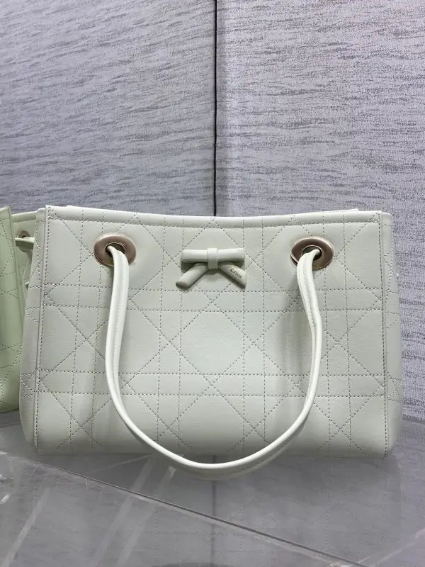 Christian Dior — Сумка тоут Dior Promenade 27 см