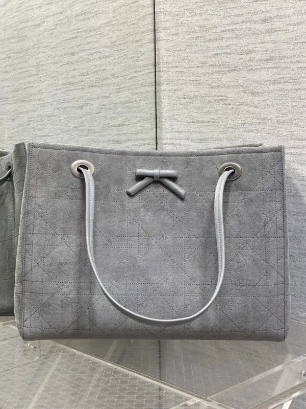 Christian Dior — Сумка тоут Dior Promenade 37 см