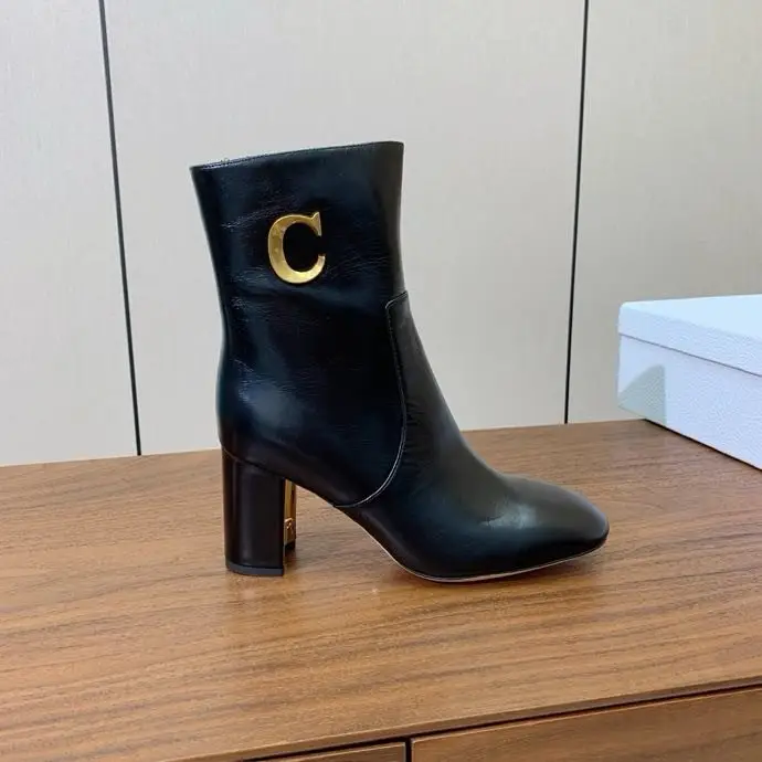 Christian Dior Ankle boots on high heel — Photo 4
