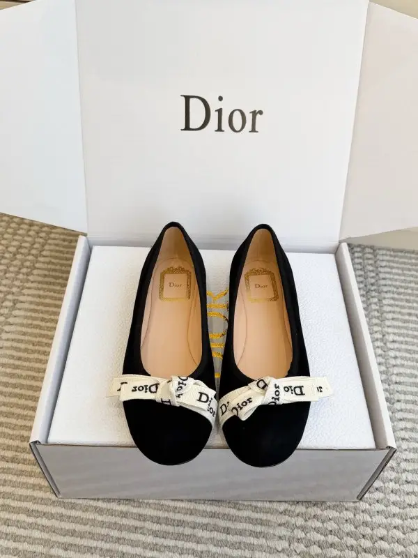 Christian Dior — Ballet shoes J'Adior from bow