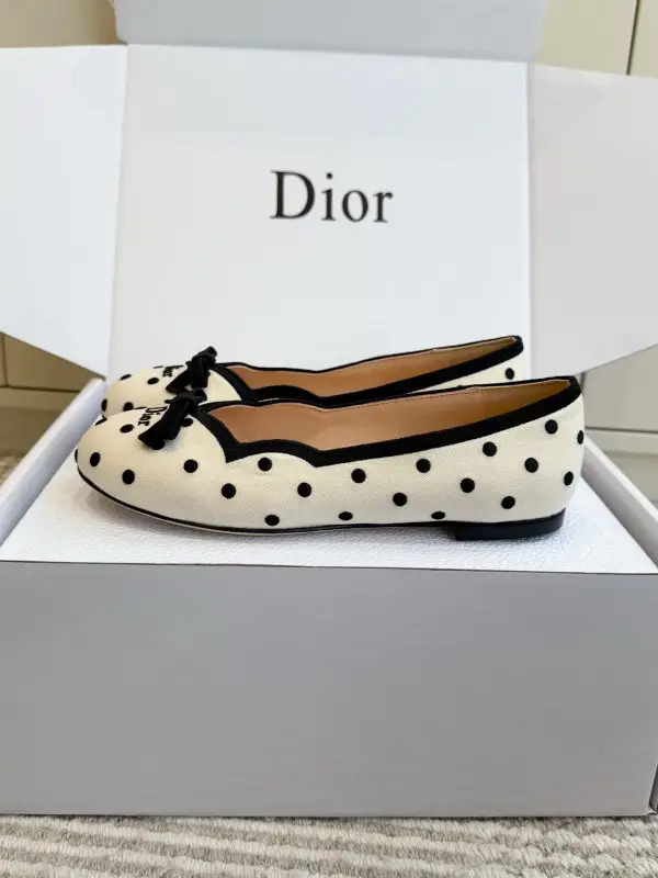 Christian Dior Ballet shoes J'Adior from bow — Photo 2