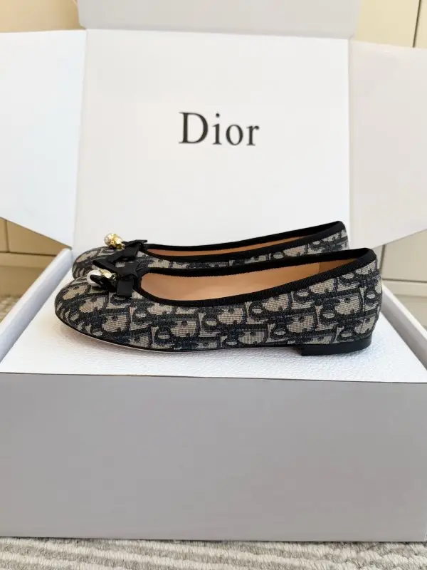 Christian Dior Ballet shoes J'Adior from bow — Photo 2