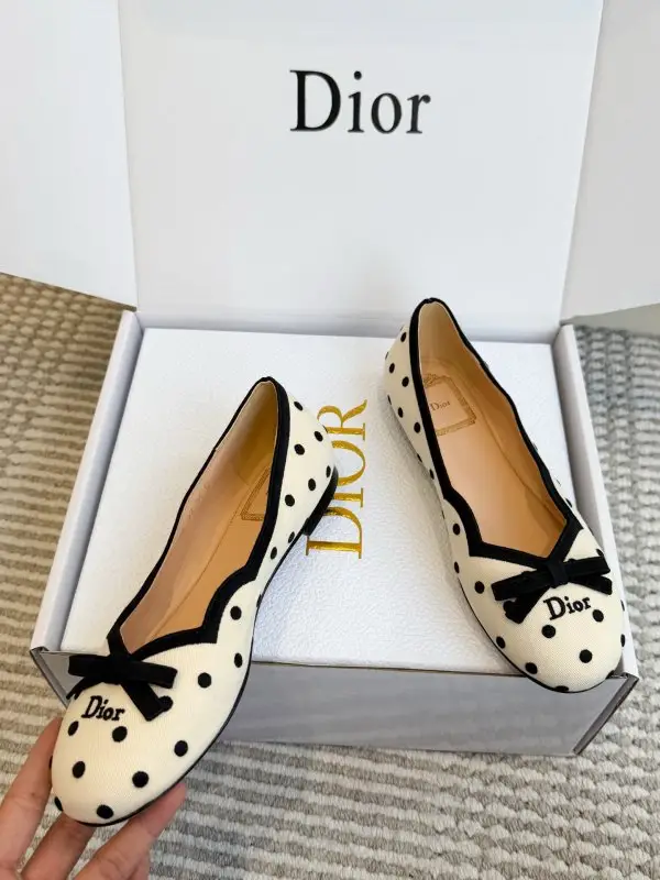 Christian Dior Ballet shoes J'Adior from bow — Photo 4