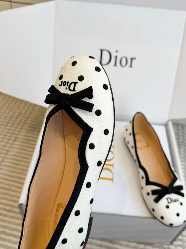 Christian Dior Балетки J'Adior с бантом — Фото 5
