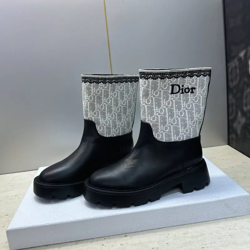 Christian Dior Boots women's Dior Dentelle — Photo 3