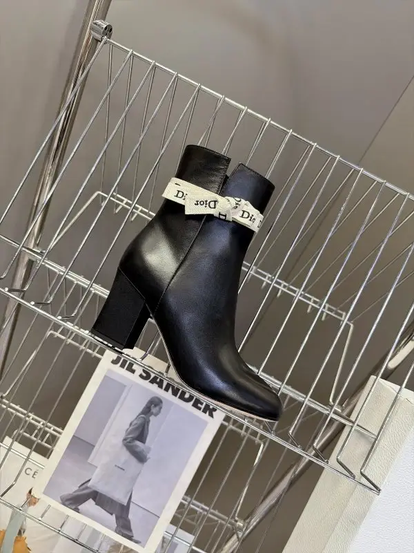 Christian Dior — Черевики жіночі