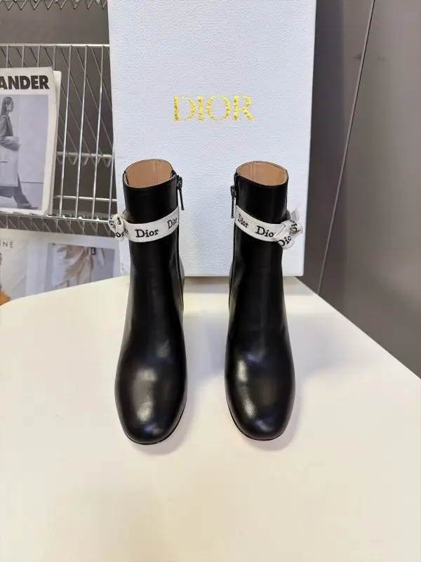 Christian Dior Ботинки женские — Фото 2