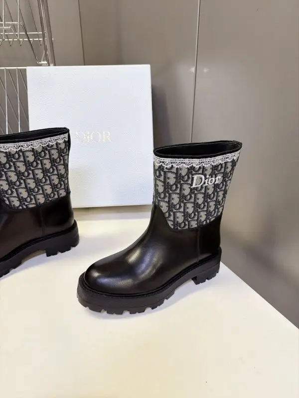 Christian Dior Черевики жіночі — Фото 4