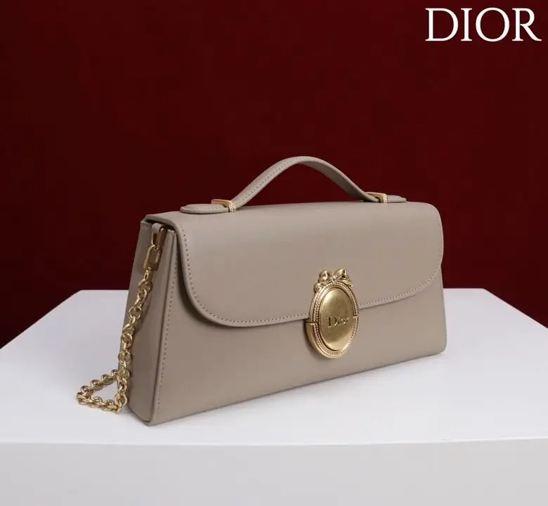 Christian Dior Клатч Dior Médaillon 26 см — Фото 2