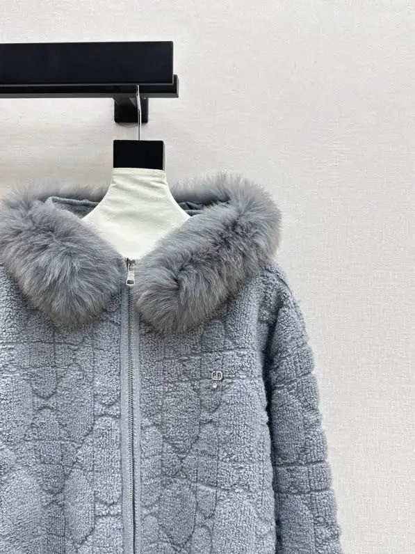Christian Dior Пальто с воротником из лисьего меха — Фото 3