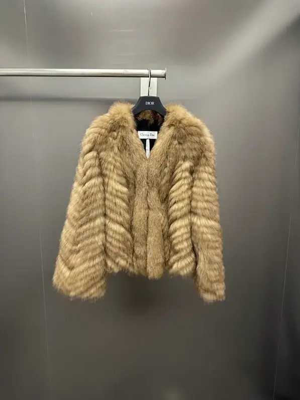 Christian Dior — Coat of fox fur