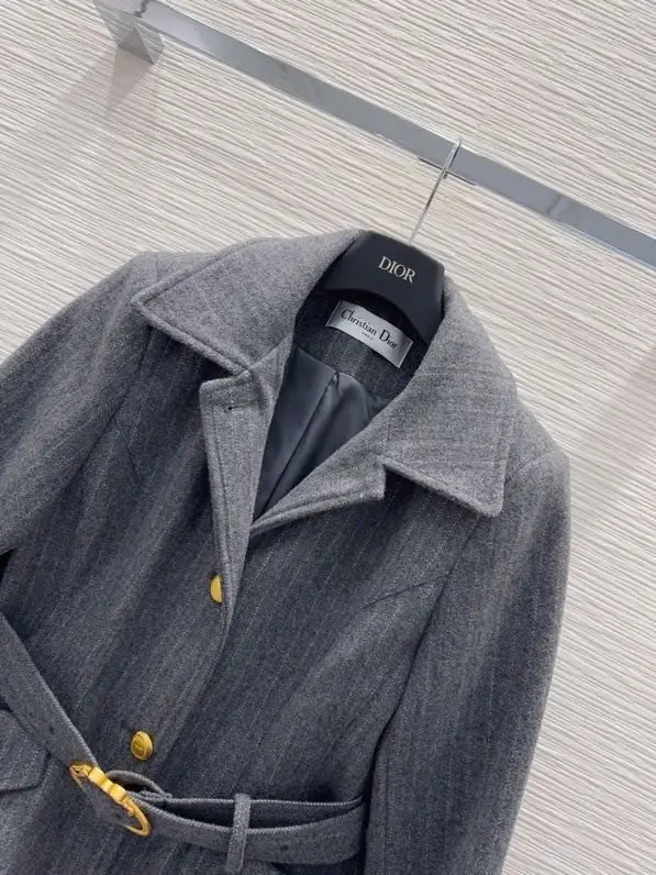 Christian Dior Пальто женское — Фото 3