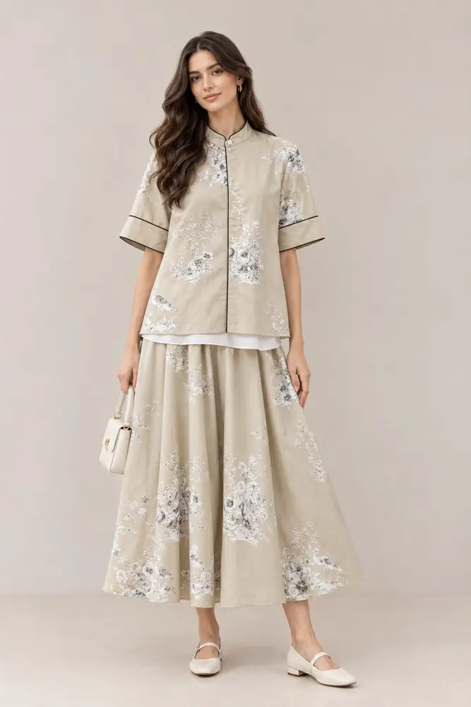 Christian Dior — Costume female
